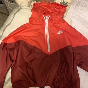 Nike crop windbreaker